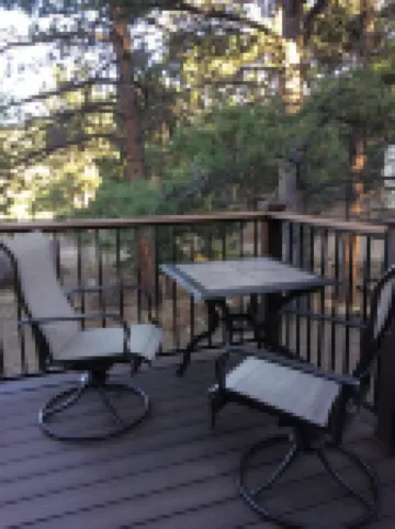 Charming Cabin In The Pines