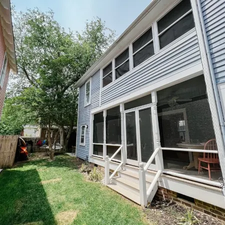 🍑 The Peach St. House - 1 Block to Park and Shops, close to beach!