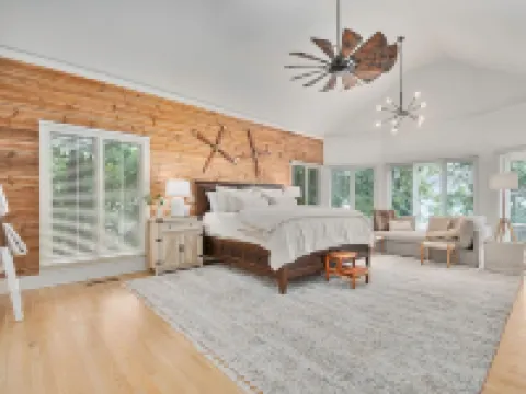 Big Canoe Mountain Home with Spectacular Mountain Views - Game room! โรงแรมในPickens County