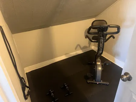 Cozy Warehouse Dist n Ewing twnshp! Отели в г. Юинг Тауншип