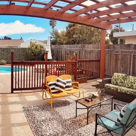The Happy Hideaway - Swimming pool inside - 3BR - 2BA- Look at me!