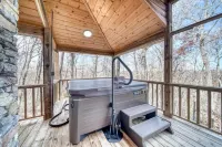 Cozy Cabin with Hot Tub in Blue Ridge Mountains Hotels in Union County