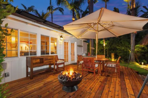 Tropical Palms Plantation Beach Cottage - Historic Encinitas Walking District