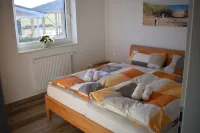 House JADEHUUS- Holiday home with a view for 6 people