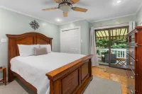 Water Views - 3 Min Walk to Private Beach - Luxury 5-Star Rated Beach House