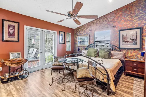 3Br Oasis w/ Pool & Hot Tub – Family-Friendly Getaway