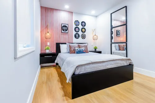 5 mins to Coral Gables/ Parking/ Fast Wi-Fi/ Laundry