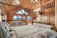 Christmas in the Smokies-National Park Mountain Views-King Bed- Hot Tub-Jacuzzi Wears Valley 주변 호텔