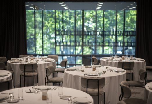 2. 힐튼 가든 인 ..