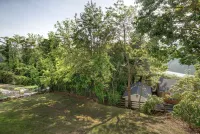 Spacious Riverview Escape: Just Half Mile to Harpers Ferry National Park Center