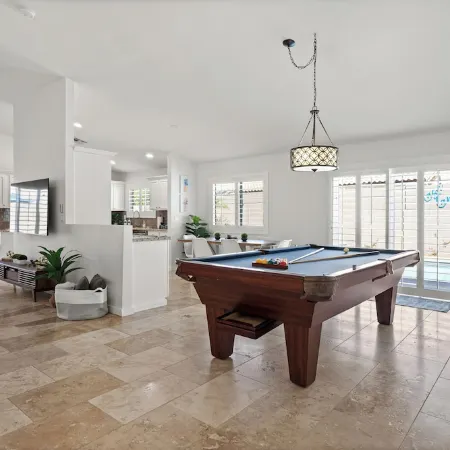 Sunny Stay w/ Heated Pool & Pool Table — Walkable, Spring Training Close
