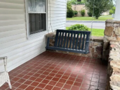 Book Today for Your Fall Getaway to the Beautiful Sequatchie Valley Hotels in Dunlap