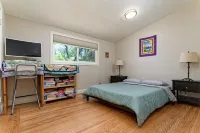 Safe, Quiet Home Located Near Parks, BART, and SF