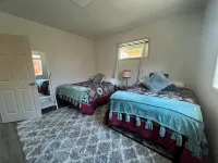 Cozy Detached cottage at rear of main house 30 min. To SF  2 bedrooms 1 bathroom Hotel in zona Richmond Railway Station