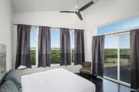 skyhouse Guadalupe AZUL +cliffside+private pool