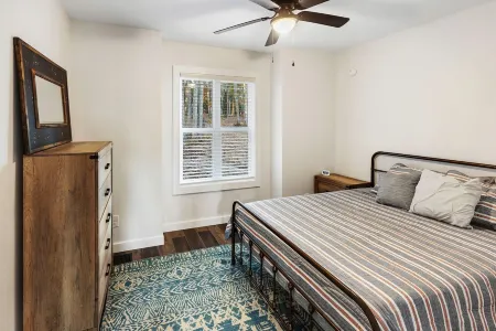 Eagle Ridge - Ridge Road Scenic Cabins - Brimstone Recreation and Big South Fork