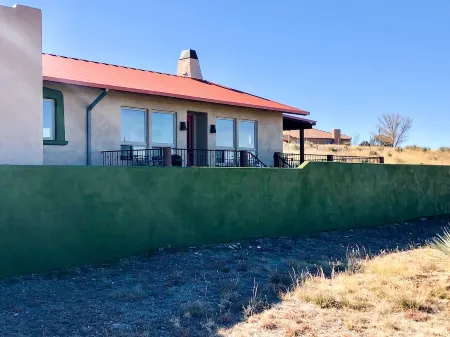 Enjoy Agave House, a 2 BR w/2 en suite baths in the shadow of Mt. Wrightson