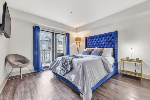 Golden Suite byTruist Park | Ideal For Long Stay