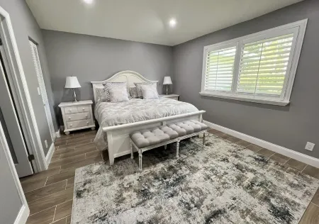 Beautiful Cottage located inside PGA National