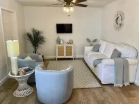 Downtown Stuart Coastal Cottage