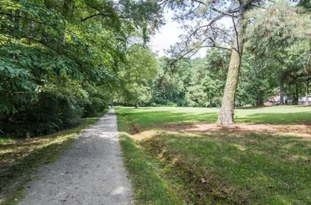 Cozy greenway condo! Отели рядом с достопримечательностью «Aspen Center»