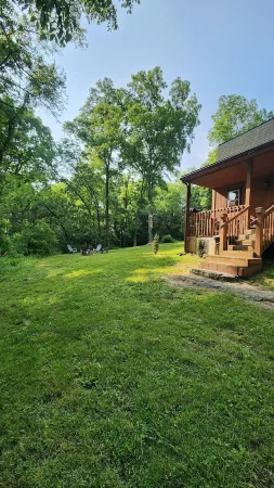 Rustic Private Cabin on 30 acres w/Loft/Firepit/Secluded/Trails