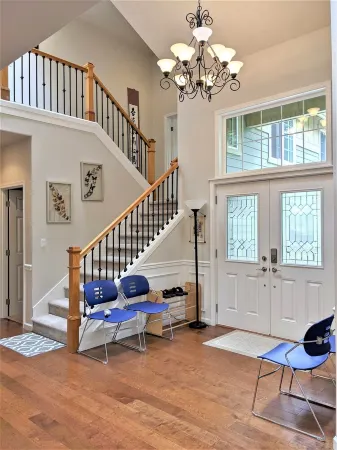 Comfort and quiet 7 bedroom home Отели в г. Кенмор