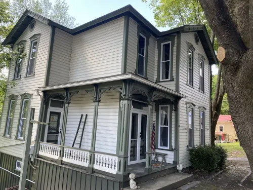 Hillside Haven Historic Vacation Home in Deersville by Tappan & Clendening Lakes - Wifi