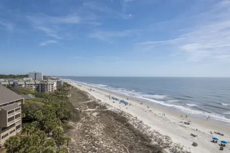 Oceanfront Bliss: 2BR/3rd Floor Condo with Pool & Beach Access in Palmetto Dunes