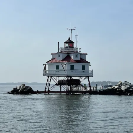 Cozy Condo Near City Dock - Your Perfect Annapolis Getaway!