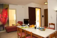 Casa Cristina - Convenient, functional and comfortable house Hotel a Orosei