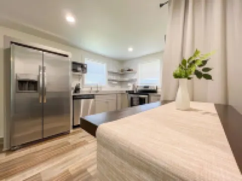 2BR 2Bath - Swamp Rabbit Trail Resort 帕克酒店