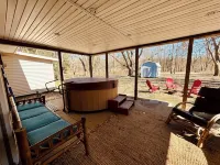 Cozy Serene Cabin by Lake MI&Dunes Private Hot Tub