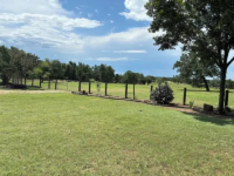 High Point 1912 Charming Farmhouse in Red Rock on Six Acres with 2 Zone AC, WiFi