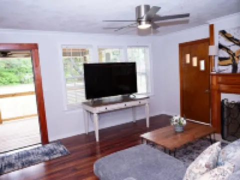 Nice peaceful and spacious home. Hoteles en Clanton