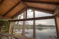 Lake Cabin with an Amazing View Hotels in Lacey