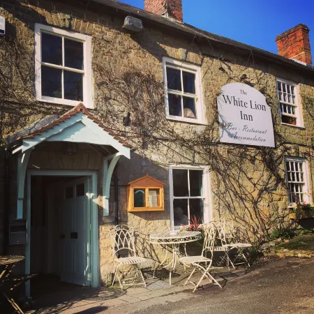 Charming Cottage in idyllic location on Stourhead Estate