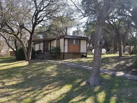 Lake Time the place to be on Lake Whitney !