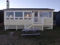 Popham Beach Direct Oceanfront Cottage Steps to the sand