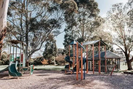 One Tree Hill Lockie's Lookout - Wilson's Prom / Sea Views