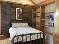 Petit Jean Cliffside Retreat Hotels in Conway County