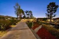Luxury Tropical Modern Pool Estate/NO PARTIES