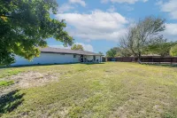 Family & Pet Friendly Country Home by Lake Lavon & Historic Wylie Texas to shop! Hotels near Lost Creek Ranch Allen, Tx
