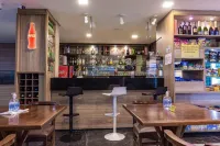 Netuanah Praia Hotel - ที่มีบาร์