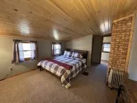 Ski Brule Cabin 3 miles away on Stanley Lake