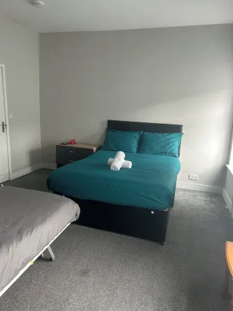 Brunswick Place Отели рядом с достопримечательностью «Трентам Гарденс»