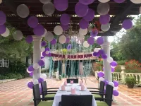 ザ バラズ ホリデイ シャレー