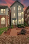 Modern Oasis- Downtown Luxury Stay, Spacious Cozy Home