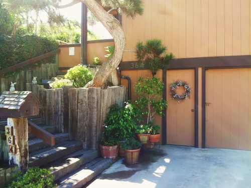 Oceanfront Home, Stone Steps Beach Access, Jacuzzi on Oceanfront Deck