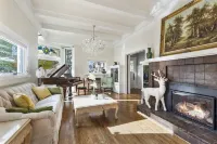 SJ Downtown Victorian Master King Bedroom 2